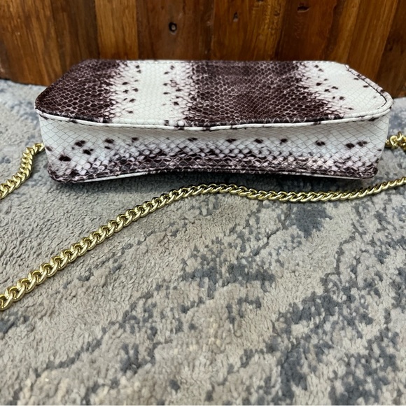 Anne Klein Snake Print Crossbody Small Bag - Picture 7 of 10